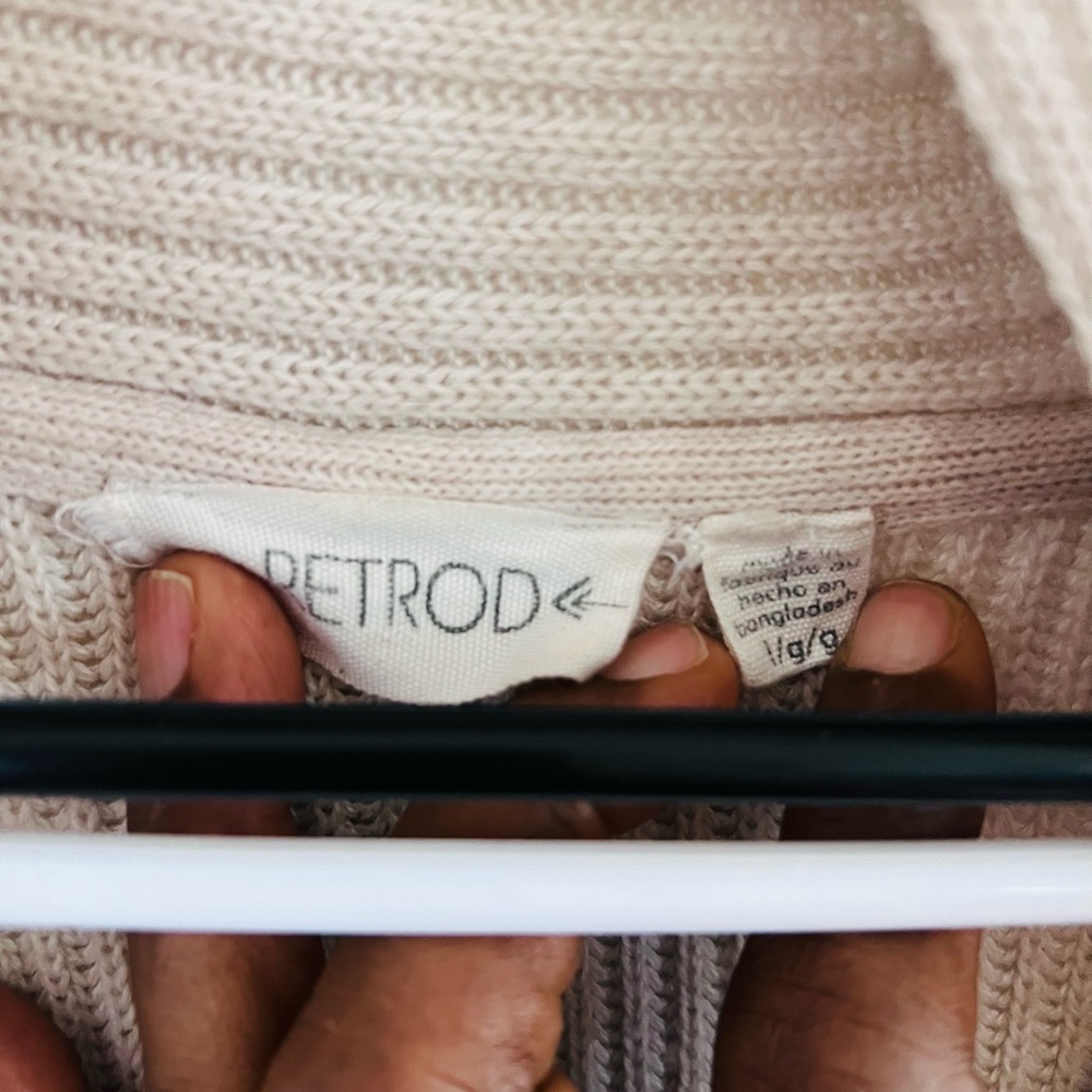 Retrod Sweater - Picture 3 of 4